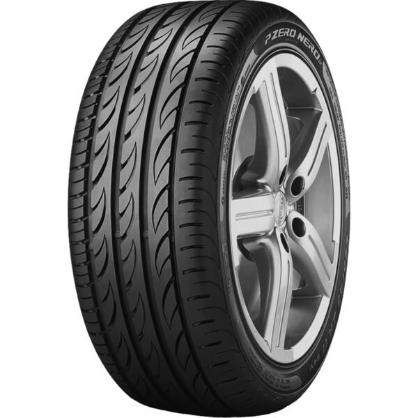 225/35R18